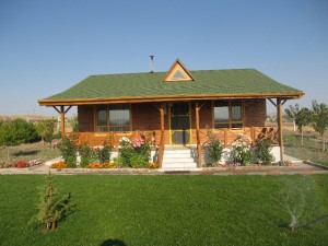 Ahşap Ev Bahçe Cephe